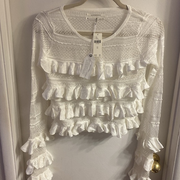 LAST ONE ☺️NWT Anthropologie Ruffle long sleeve Sweater🩷 GRAB IT ⭐️ - Picture 3 of 5
